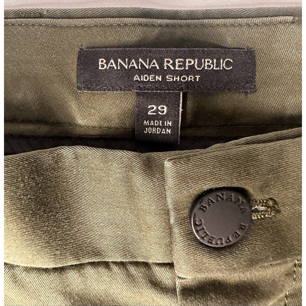 Banana Republic Aiden Men's Green Cotton Chino Cargo Shorts Flat Front Zip